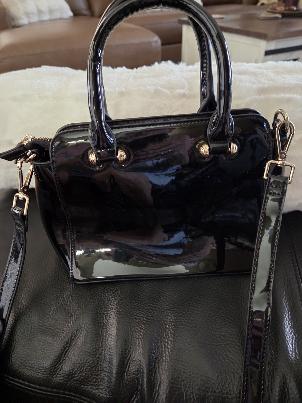 NWOT Le Mel Pantent Leather Black Satchel Handbag with Gold Hardware
